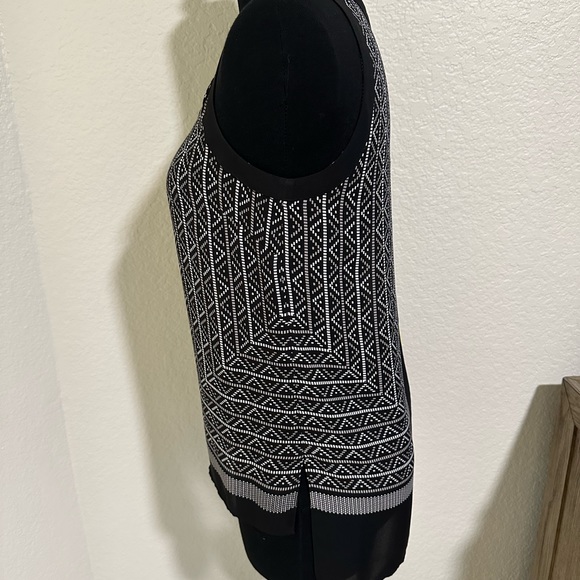 BCBGMAXAZRIA Elicia Top - Picture 3 of 7